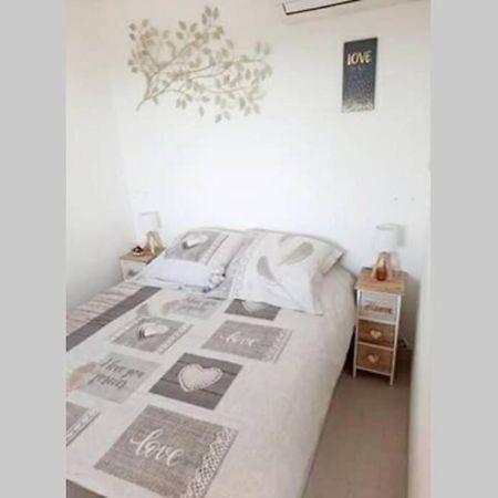 T2 Avec Magnifique Vue Mer, Piscine, Clim, Parking Apartamento Antibes Exterior foto